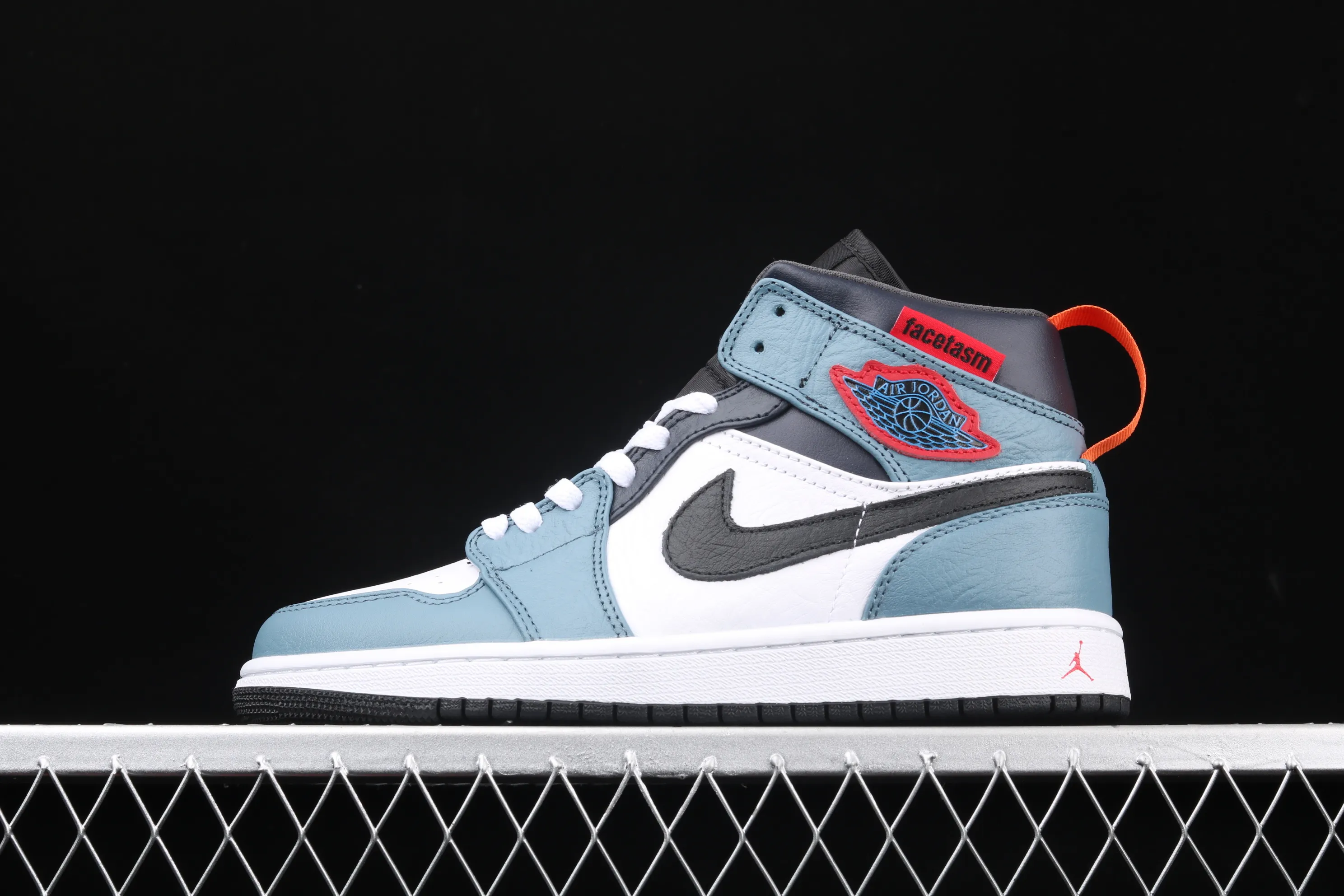 All categories Air Jordan Jordan series basketball shoes Air Jordan 1 Mid FaceTasm x Air Jordan 1 AJ1 Joe 1 cooperation mid-top light luxury gray blue CU2802-100